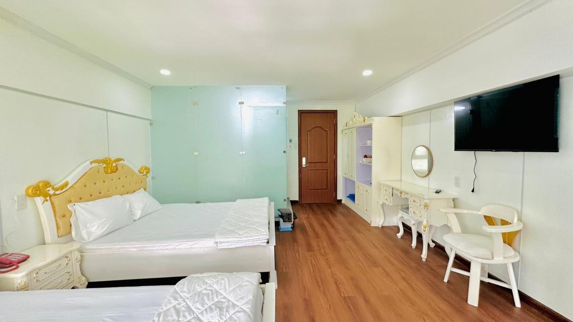 Nam Du Palace Hotel Rom bilde